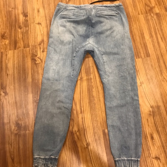PacSun light wash denim joggers, minimal use - Picture 2 of 2